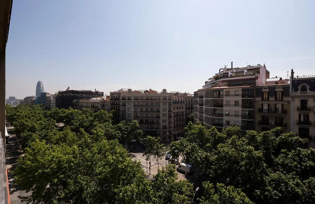 Chic Gran Via Apartment-1